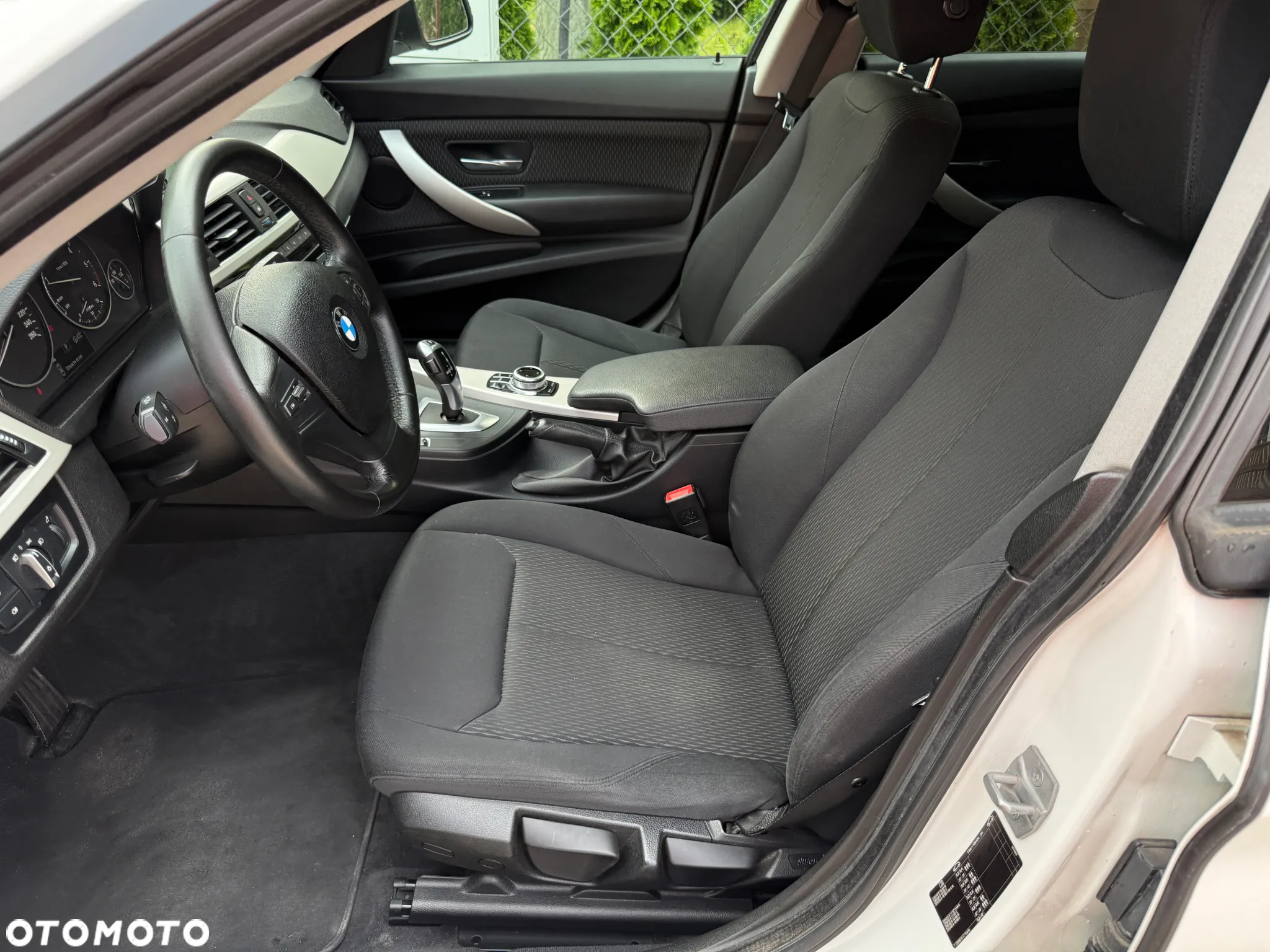BMW 3GT 318d Advantage - 11