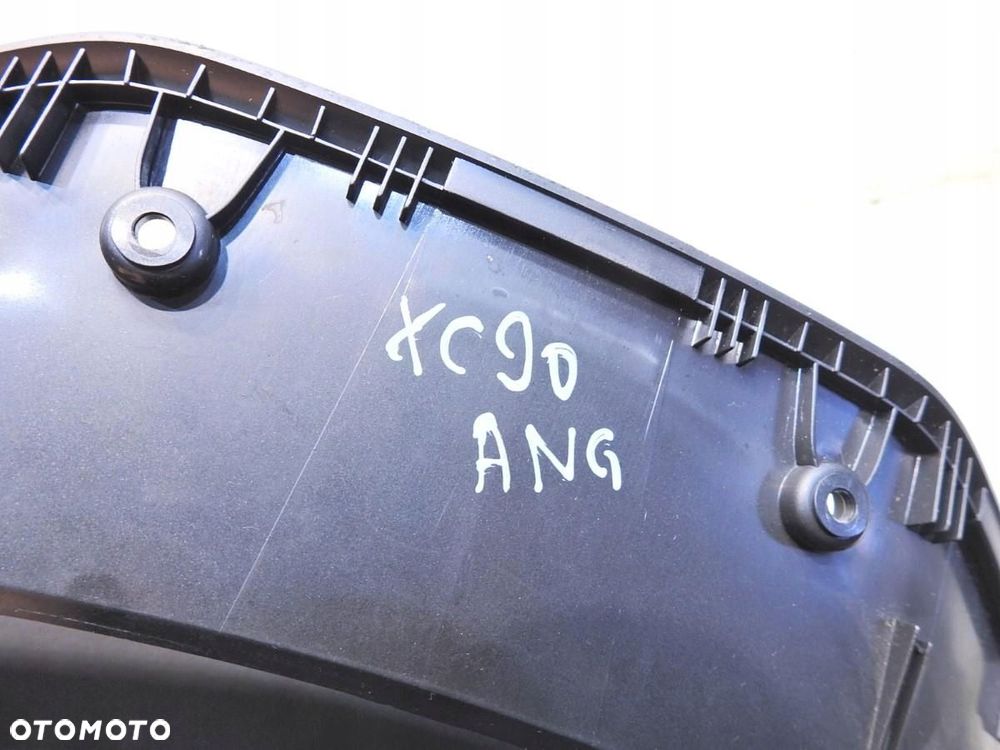 RAMKA OSŁONA LICZNIKA ANGLIK VOLVO XC90 I 3409680 - 2