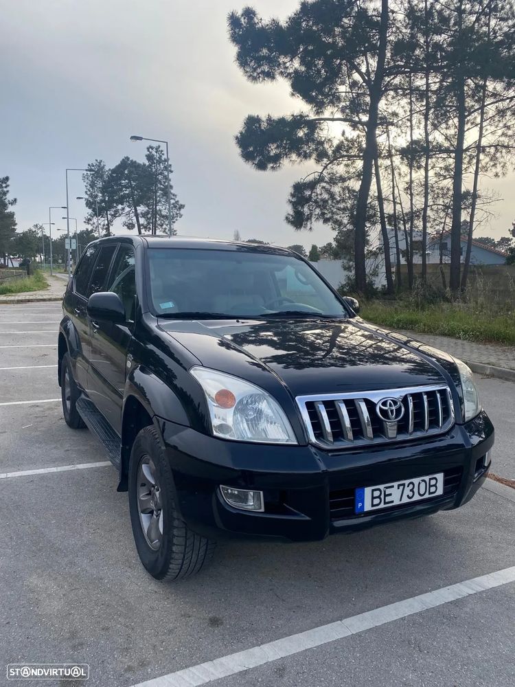 Toyota Land Cruiser 3.0 D-4D Pack A. - 18