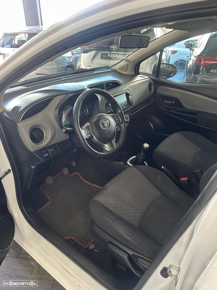 Toyota Yaris 1.0 VVT-i ACtive - 9