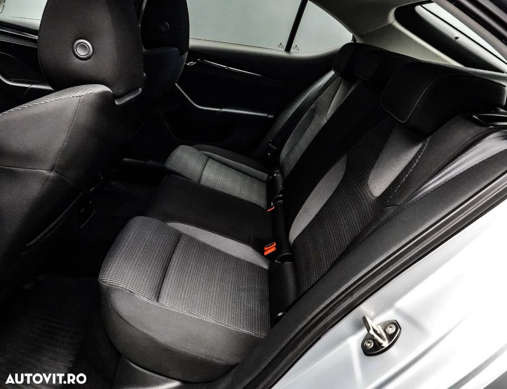 Skoda Octavia 2.0 TDI DSG Style - 15