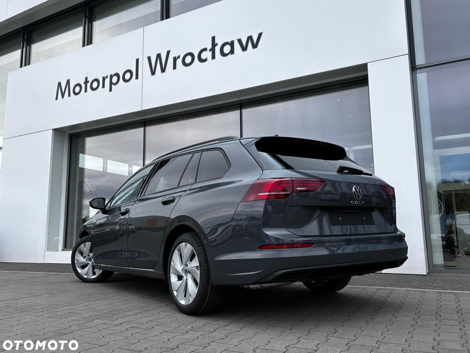 Volkswagen Golf - 3
