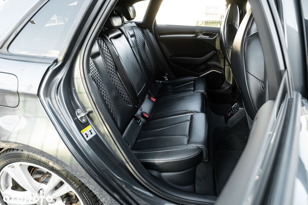 Audi A3 Sportback 2.0 TDI quattro S line Sportpaket - 19