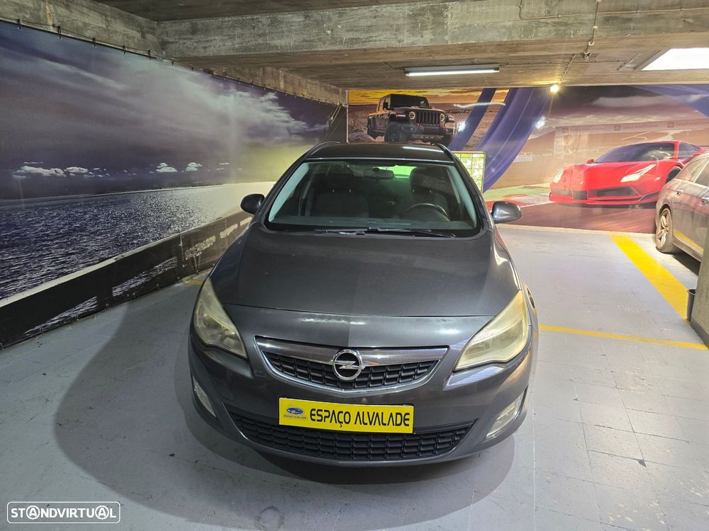 Opel Astra Sports Tourer 1.7 CDTi Enjoy - 2
