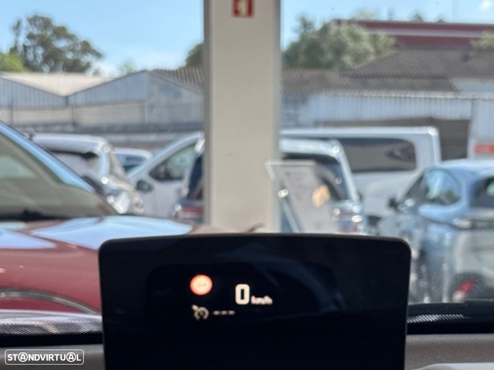 Citroën C3 Aircross 1.2 PureTech Shine Pack EAT6 - 22