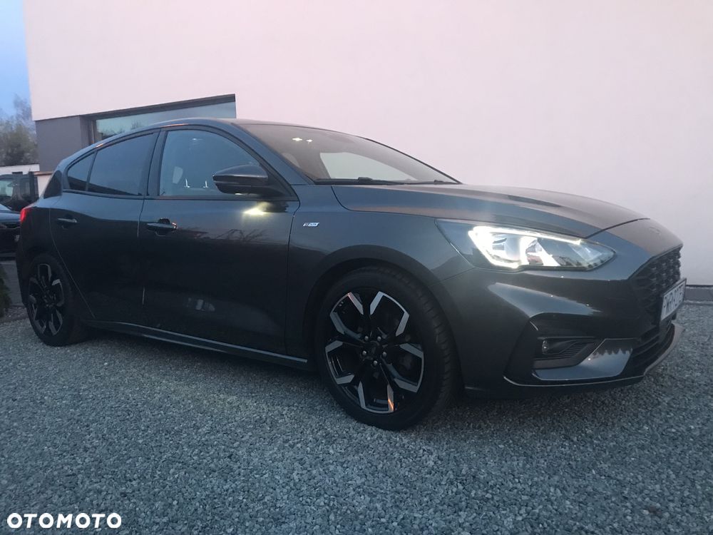 Ford Focus 1.0 EcoBoost ST-Line - 24