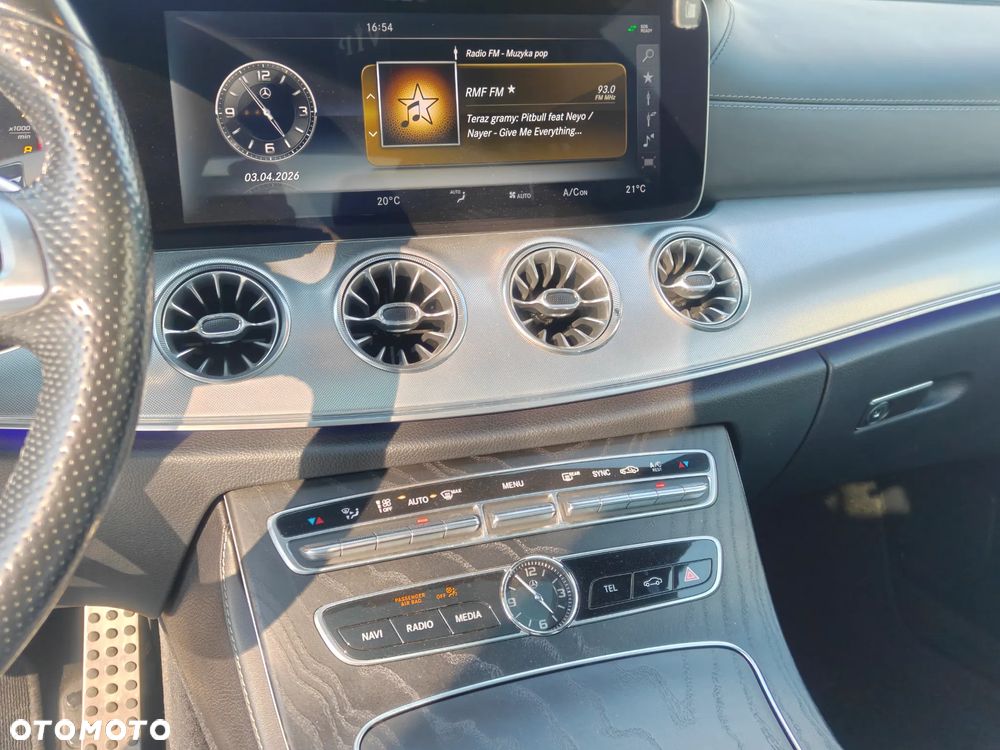 Mercedes-Benz Klasa E 400 4Matic 9G-TRONIC AMG Line - 14