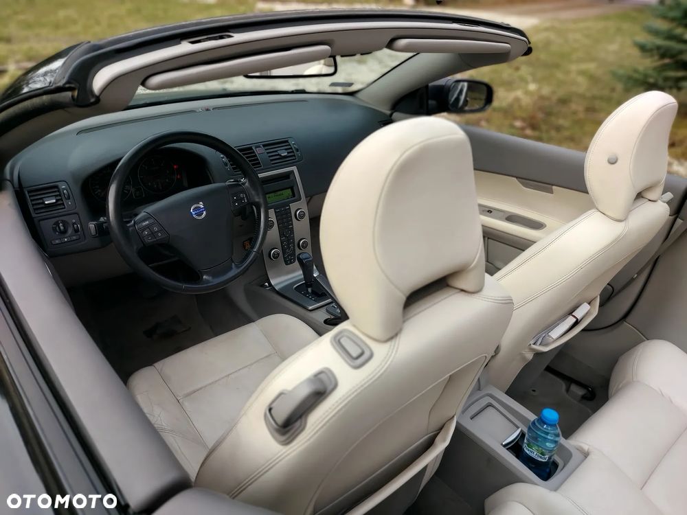 Volvo C70 2.4D5 Summum - 17