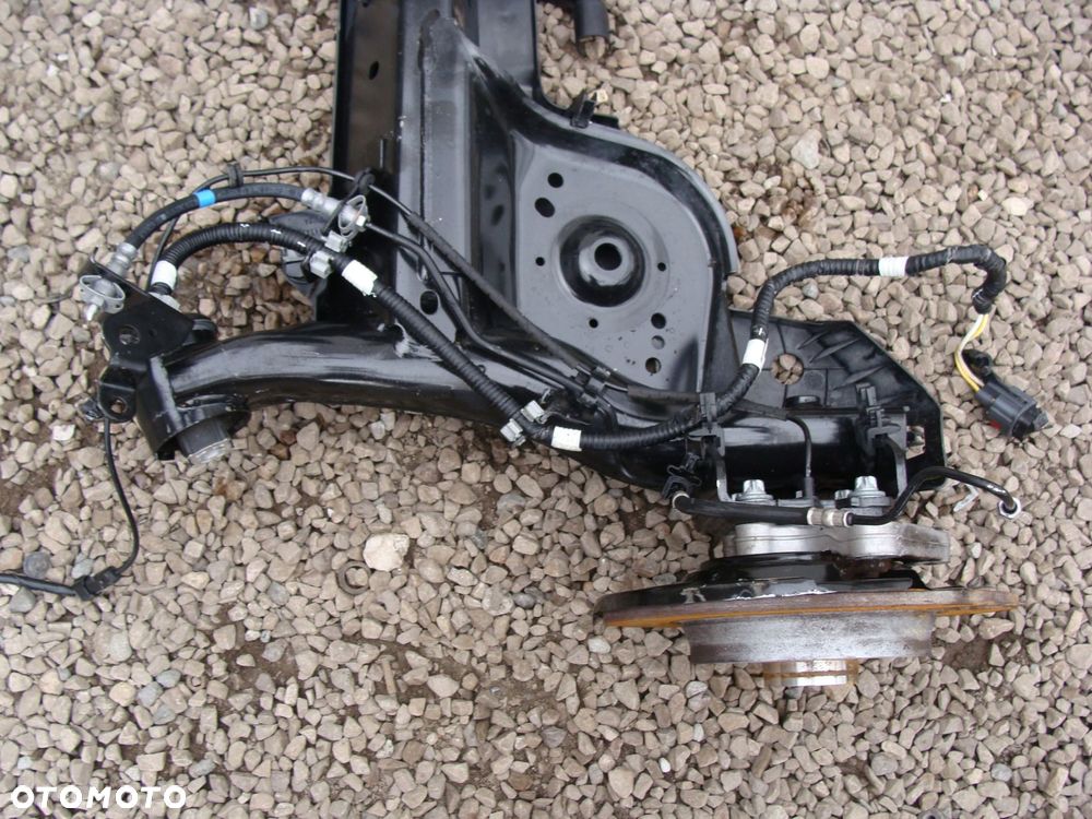 oś belka tył renault clio v tarcze 2024r !! - 3