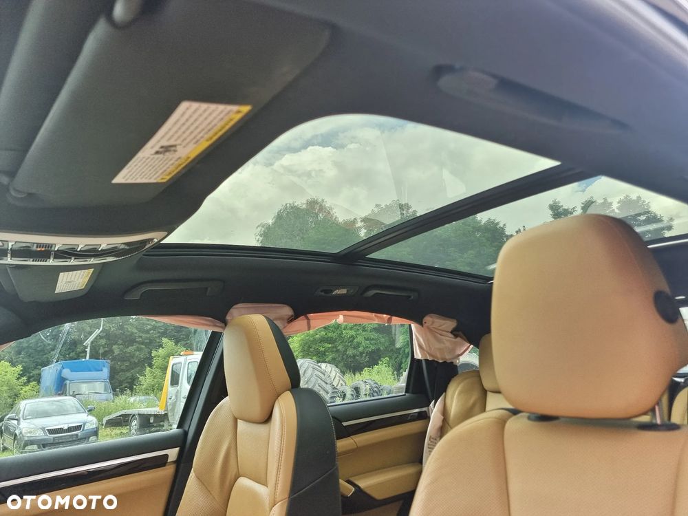 Porsche Cayenne Tiptronic S - 12