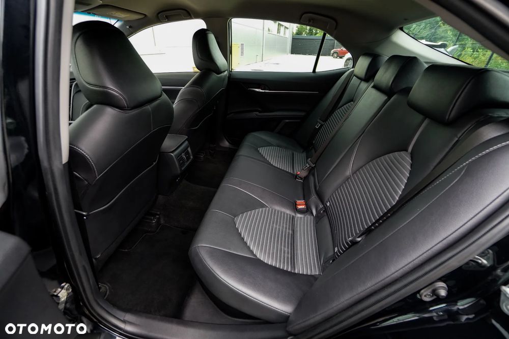 Toyota Camry 2.5 Hybrid Prestige CVT - 10