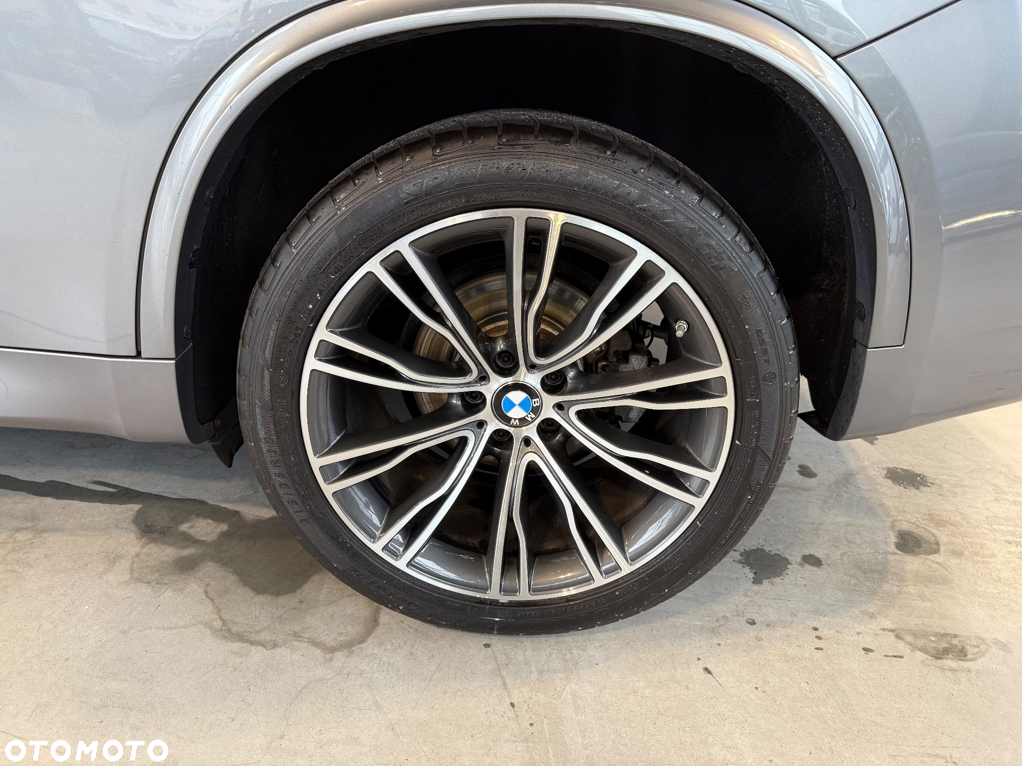BMW X5 xDrive30d - 28