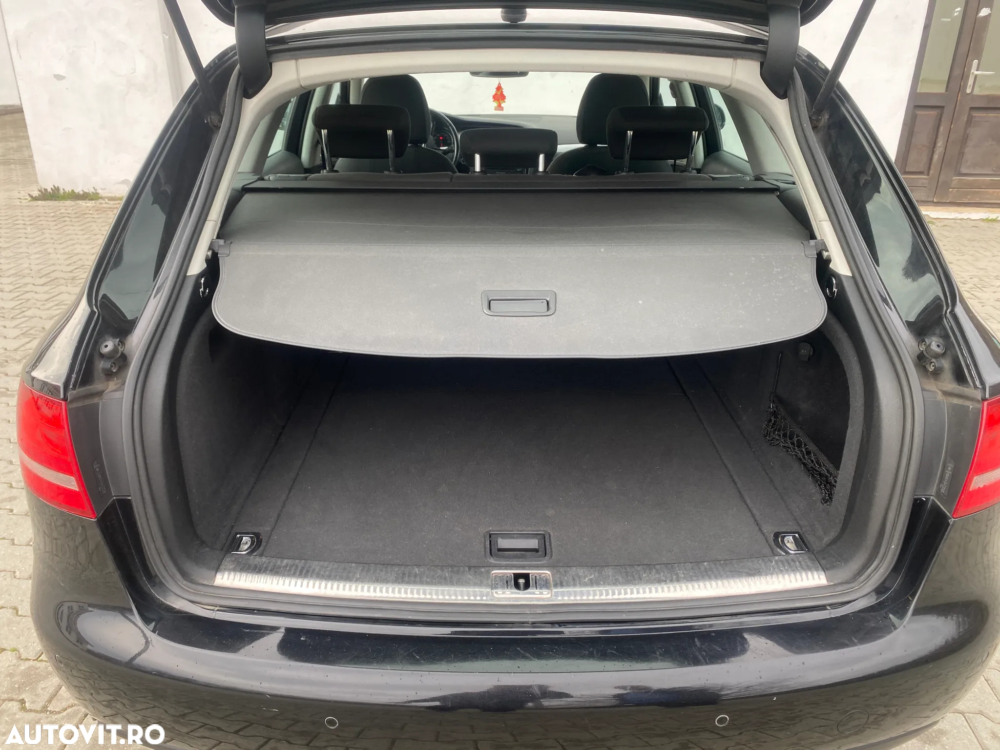 Audi A4 2.0 TDI Avant - 12