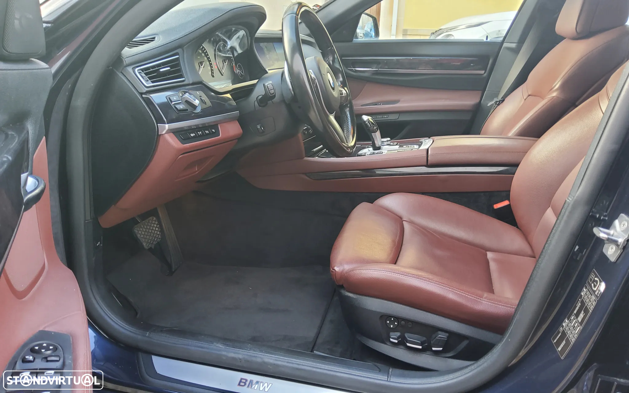 BMW 740 d - 19