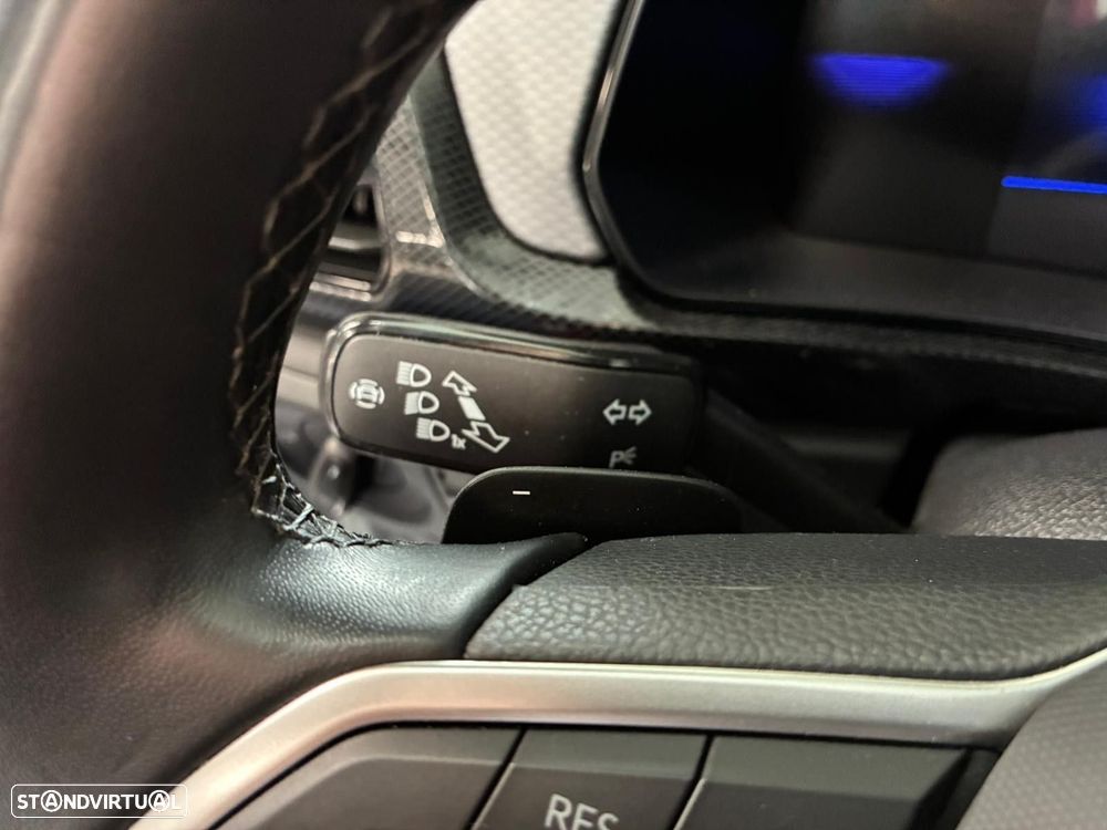 VW T-Cross 1.0 TSI Life DSG - 27