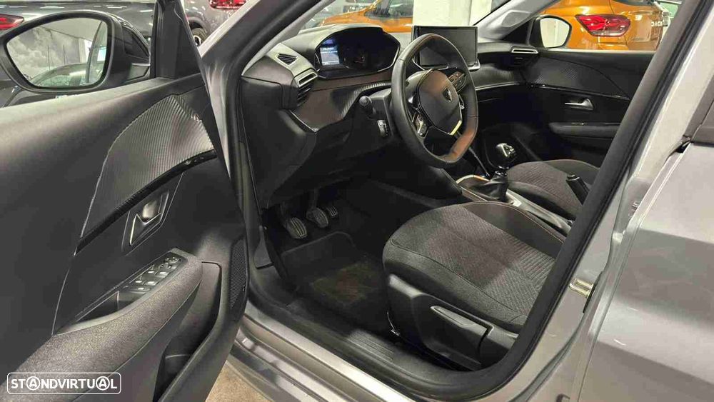 Peugeot 208 1.2 PureTech Style - 7