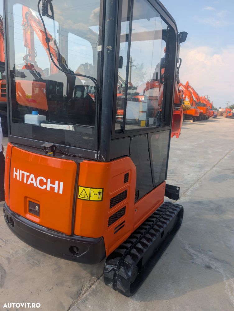 Hitachi 2 tone, Adancime sapare 2,5m, ZX19-6, CUPLA RAPIDA+3 CUPE  NOI, inst picon pe brate, lama nivelare, senile 90% ok EXTENSIBILE, camera spate, latime 1m, posibilitatea leasing 4 ani-PROMOTIE 21.900 EUR+Tva - 18