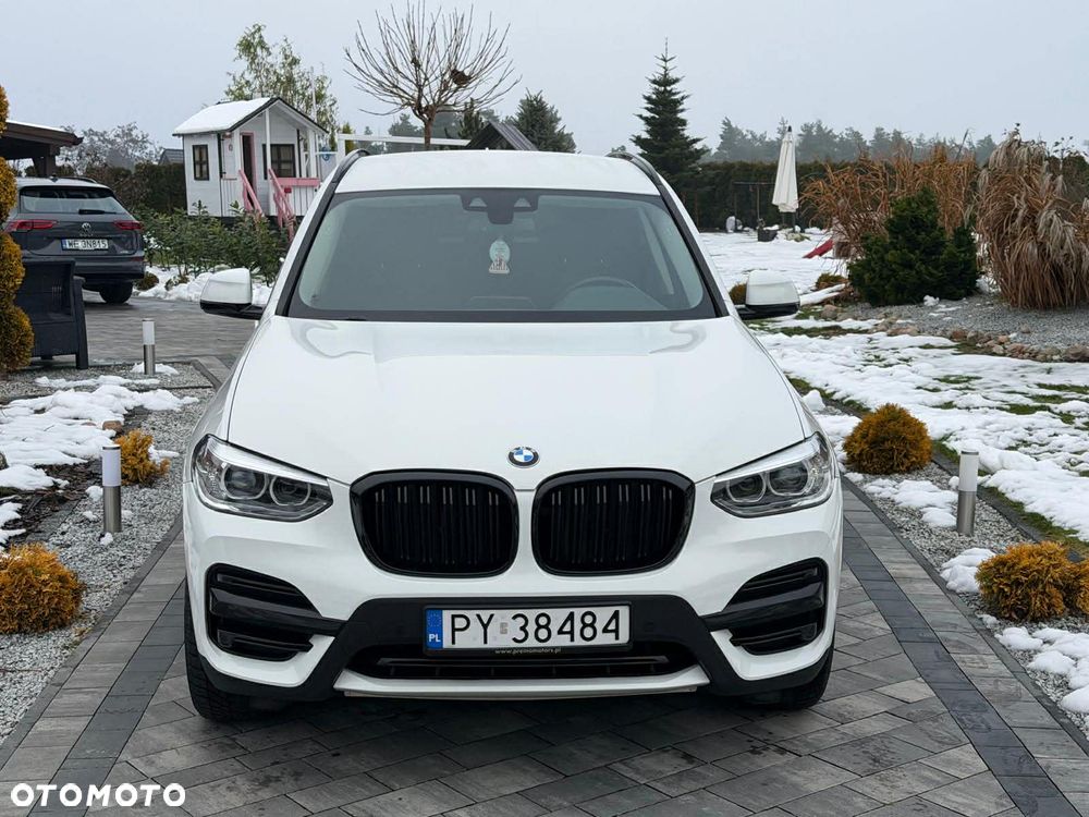 BMW X3 xDrive20i GPF Advantage - 11