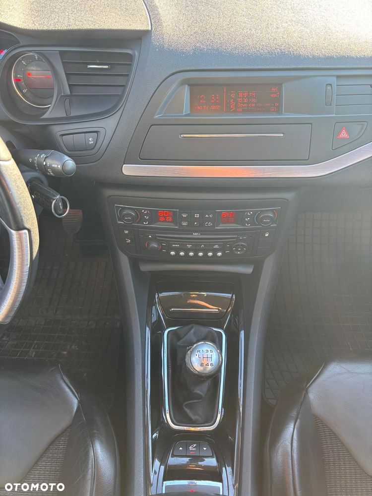Citroën C5 HDi 135 FAP Confort - 13