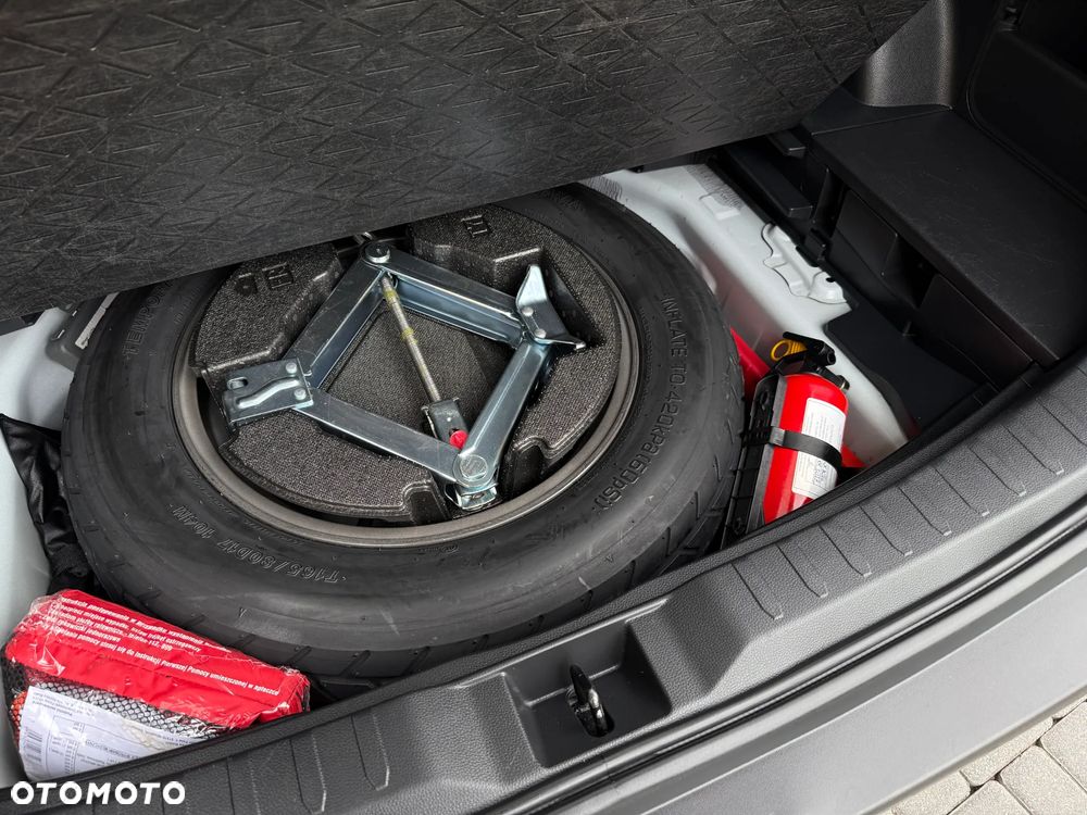 Toyota RAV4 2.5 Hybrid Comfort 4x4 - 25