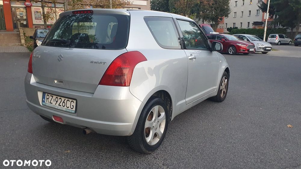 Suzuki Swift 1.3 Comfort - 6
