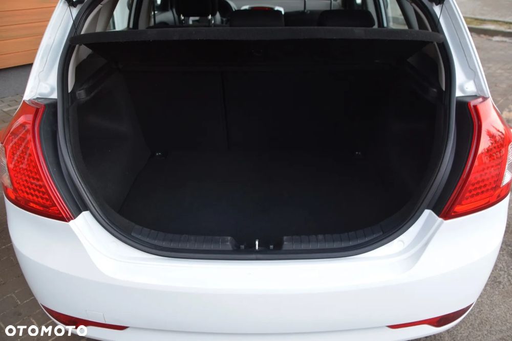 Kia Ceed 1.4 Comfort - 15