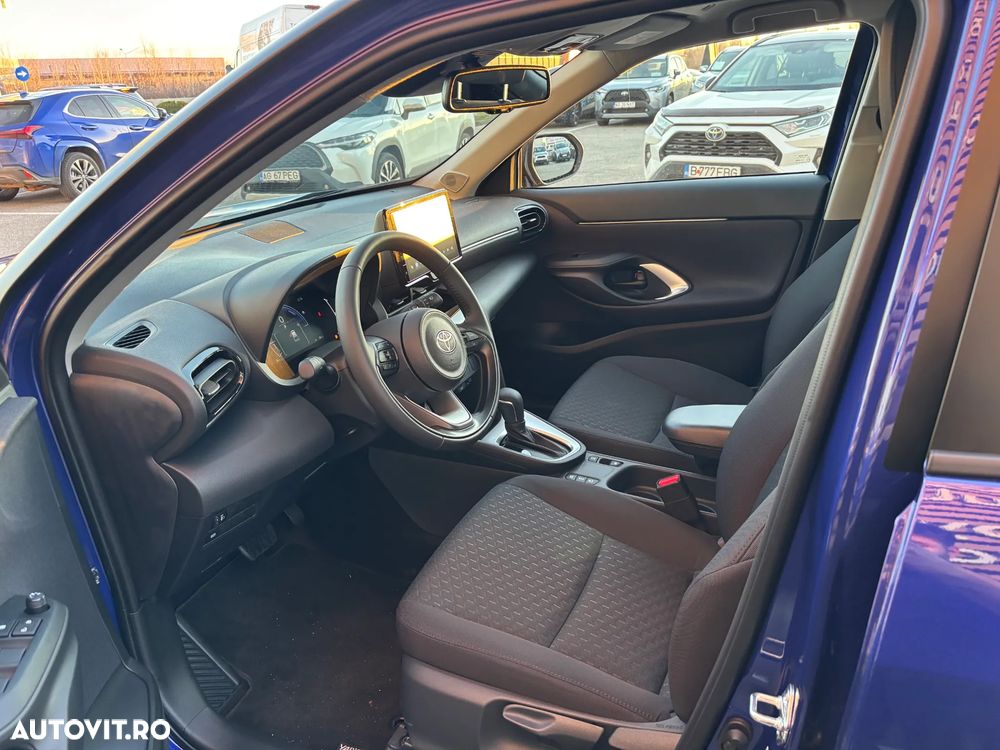 Toyota Yaris Cross 1.5 VVT-i HSD 4x2 Active - 11