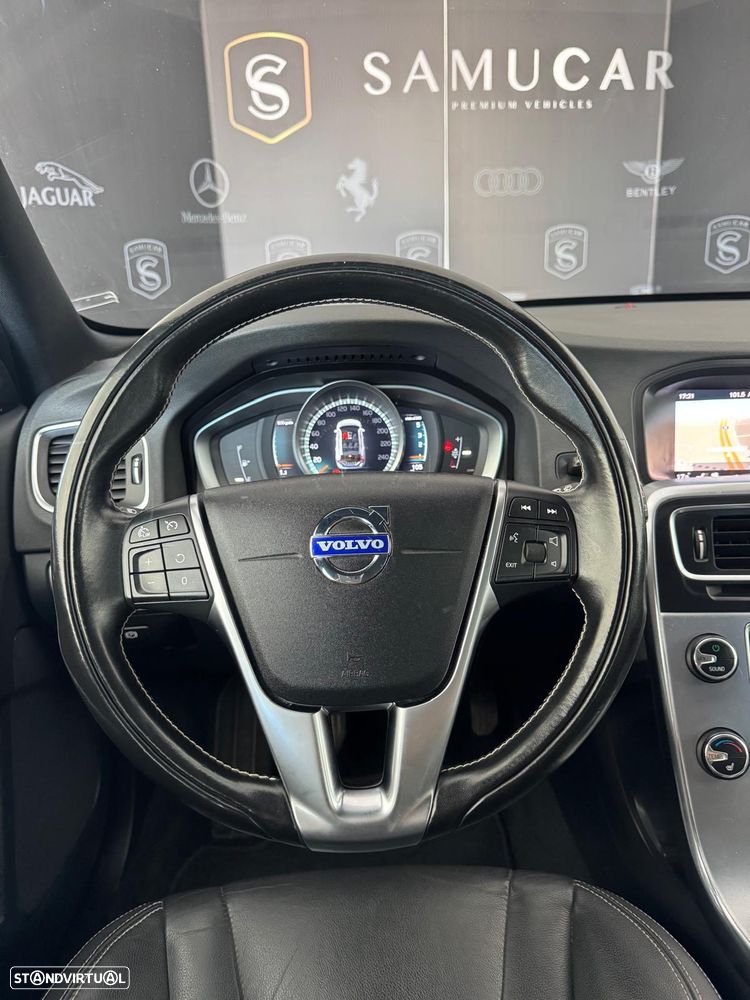Volvo V60 - 14
