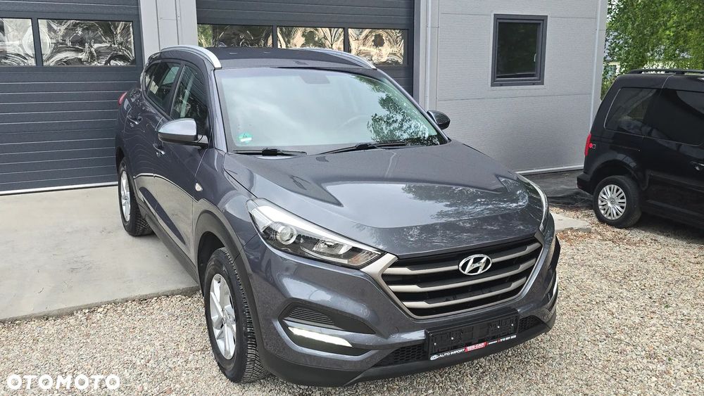 Hyundai Tucson 1.6 GDI BlueDrive Style 2WD - 15