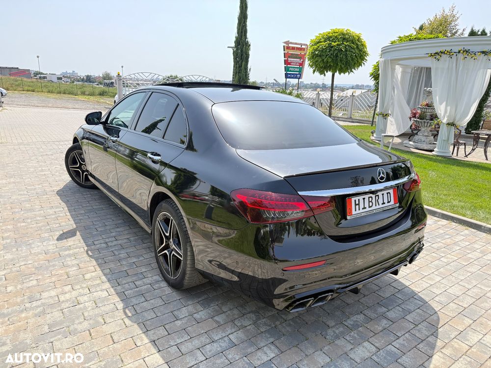 Mercedes-Benz E 300 9G-TRONIC AMG Line - 2