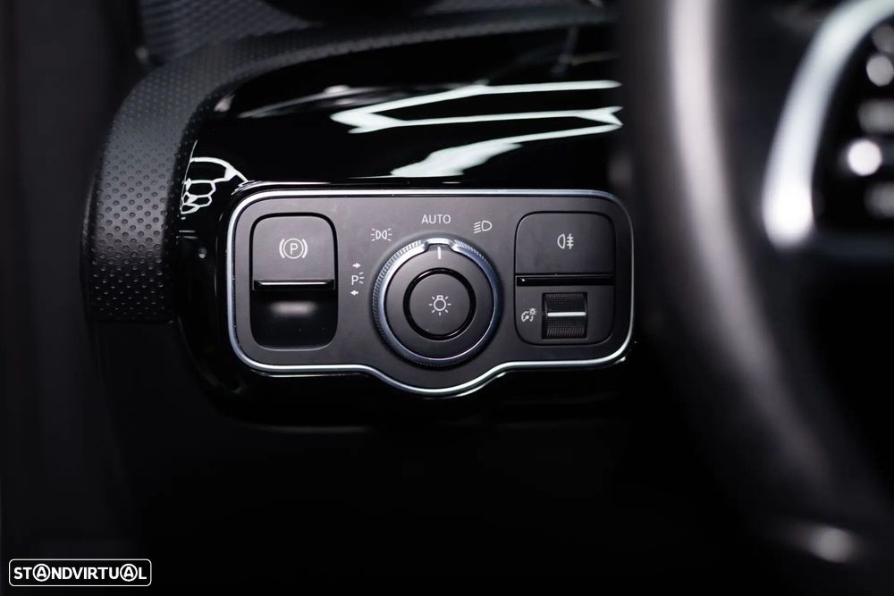 Mercedes-Benz A 250 e Progressive - 29