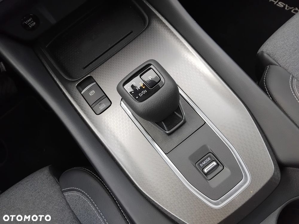 Nissan Qashqai 1.3 DIG-T MHEV N-Connecta Xtronic - 16