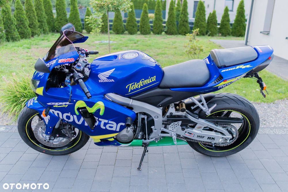 Honda CBR - 7