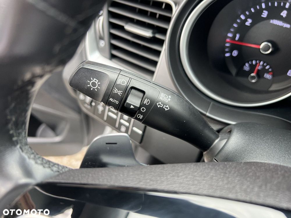 Kia Ceed - 15