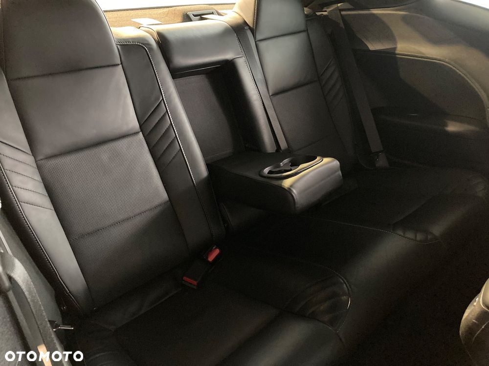 Dodge Challenger 6.4 Scat Pack - 38