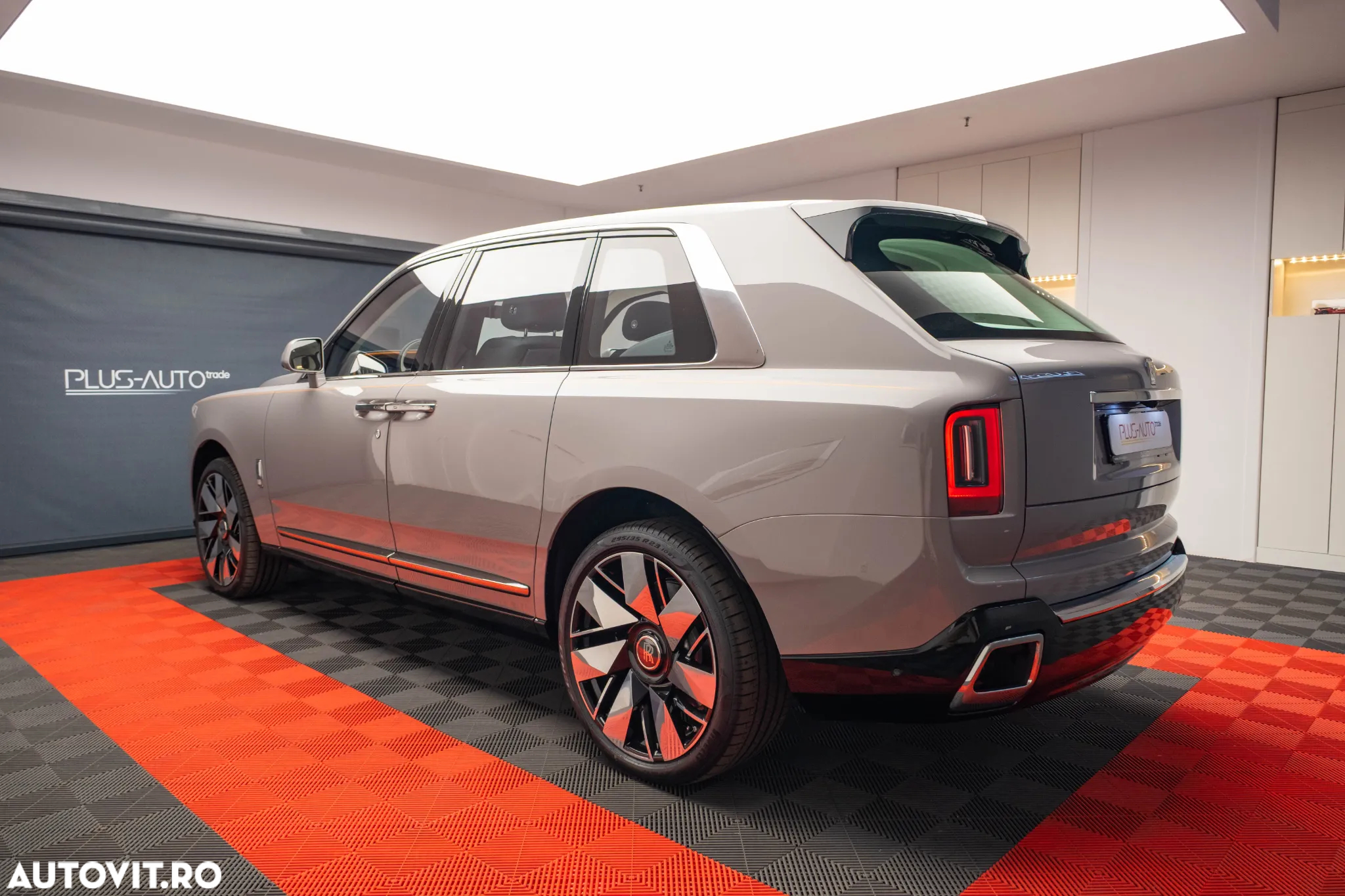 Rolls-Royce Cullinan Series II - 7