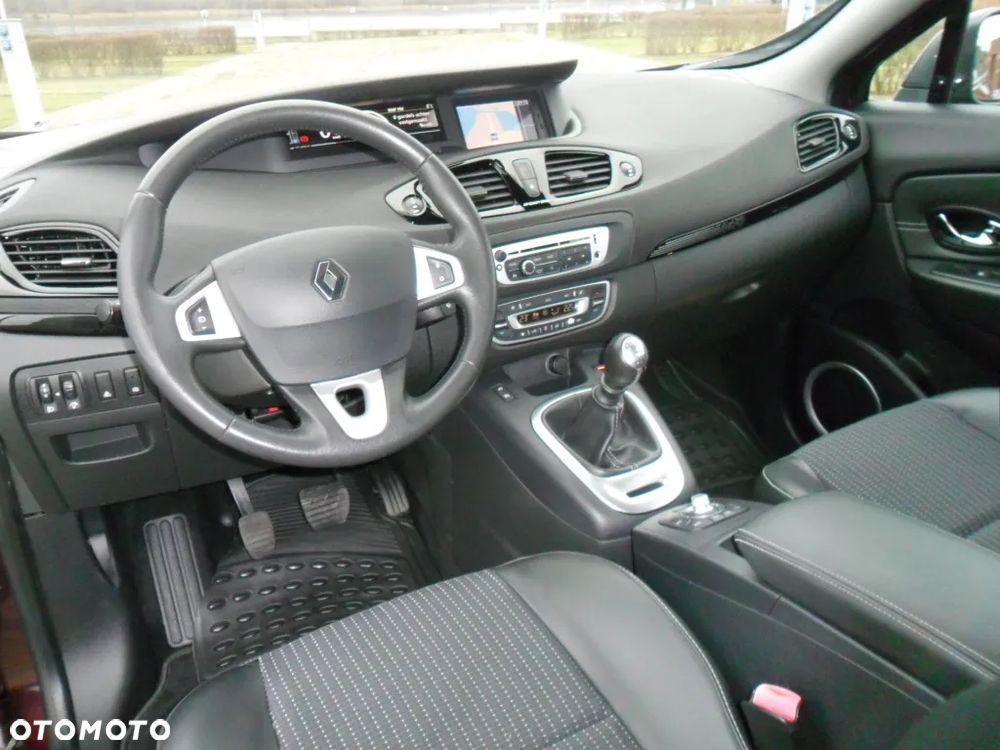 Renault Scenic ENERGY TCe 115 Dynamique - 17