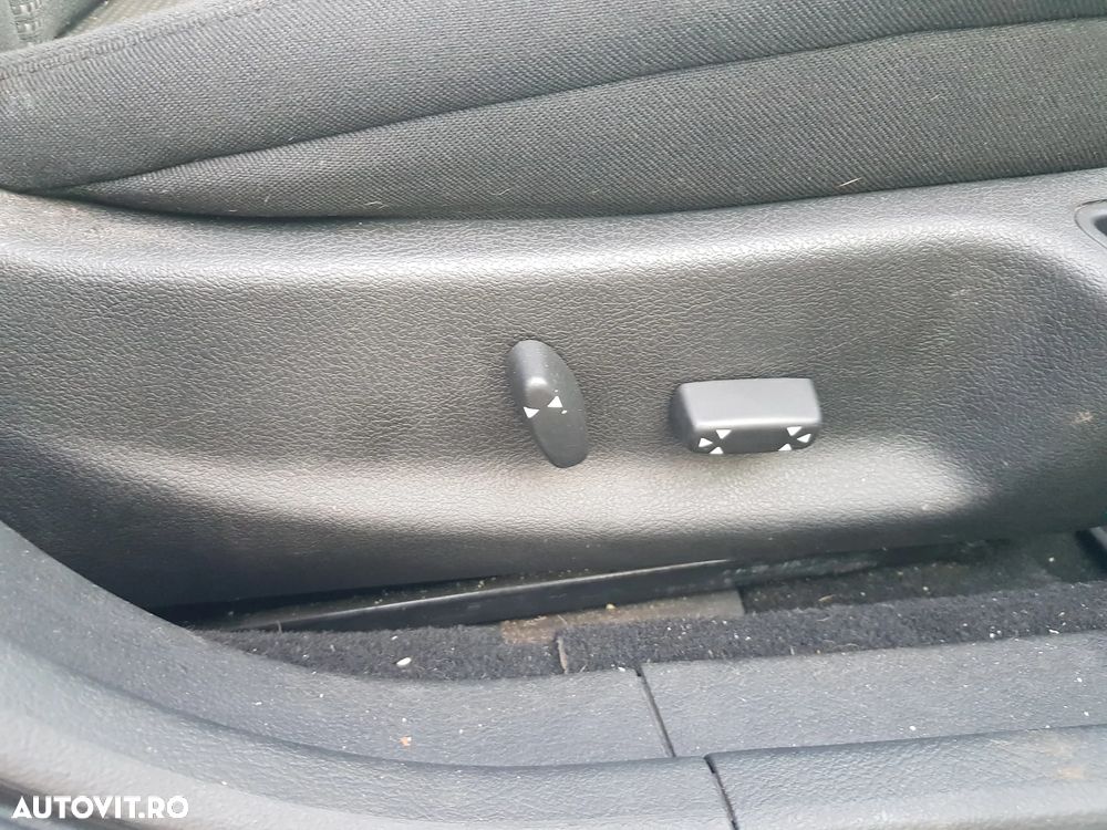 Peugeot 407 HDi 135 Automatik Premium - 9