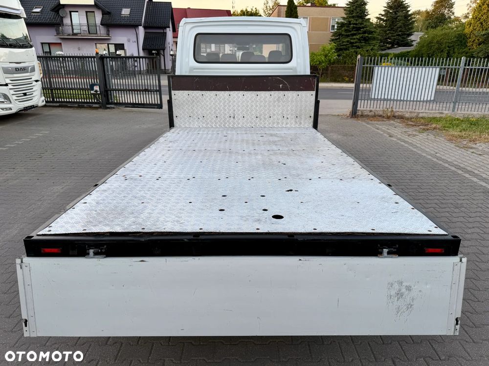 Mercedes-Benz SPRINTER DOKA / 7 OSÓB / NAJDŁUŻSZY ROZSTAW / RARYTAS / SOLIDNA SKRZYNIA - 24