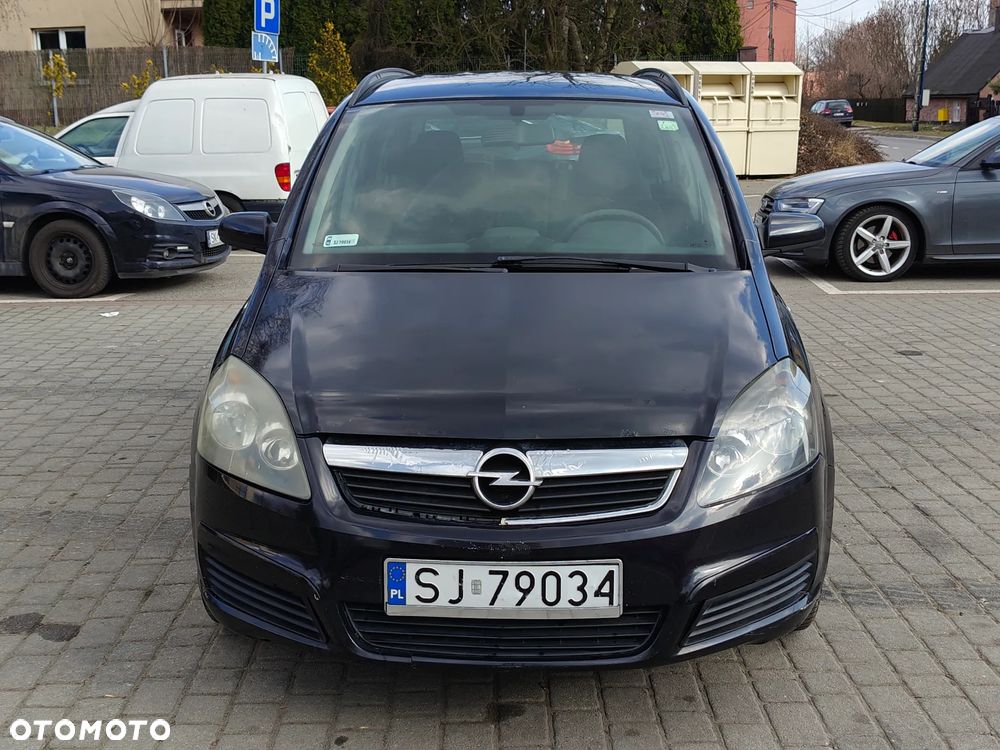 Opel Zafira 1.9 CDTI - 16