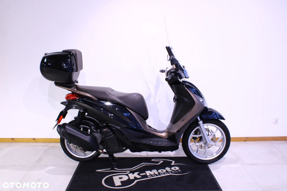 Piaggio Medley - 1