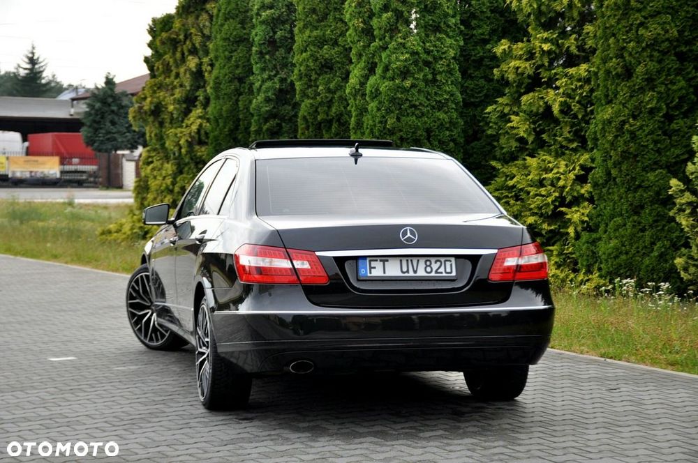 Mercedes-Benz Klasa E - 15