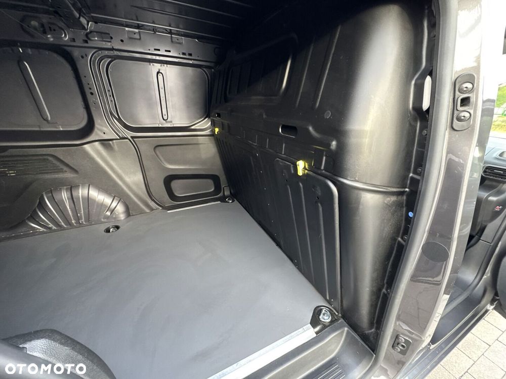 Toyota PROACE CITY - 27