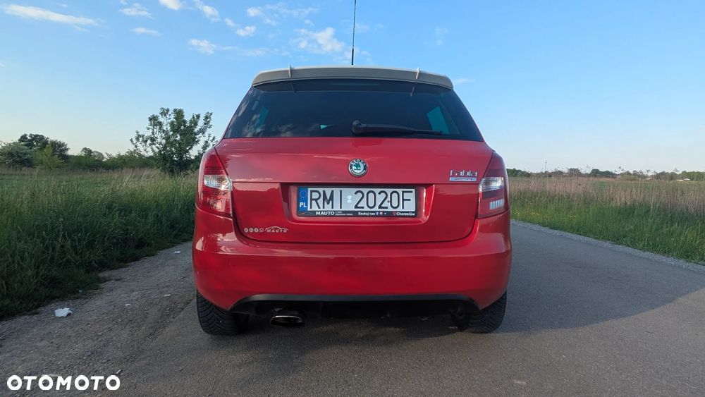 Skoda Fabia 1.6 16V Sportline - 6