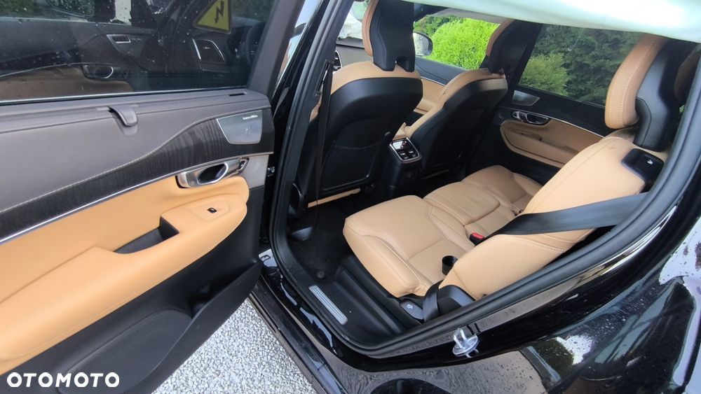 Volvo XC 90 - 4