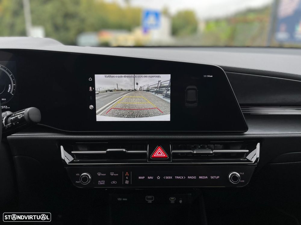 Kia Niro EV 64kWh Drive - 30