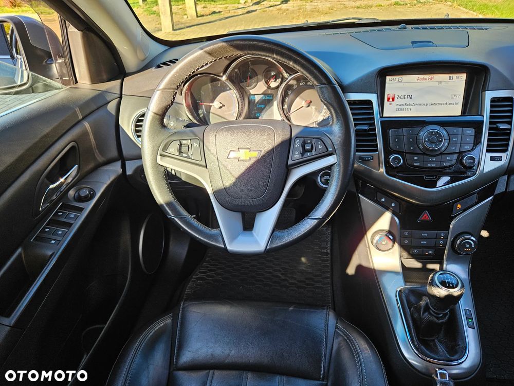 Chevrolet Cruze 1.4 T LT+ - 22