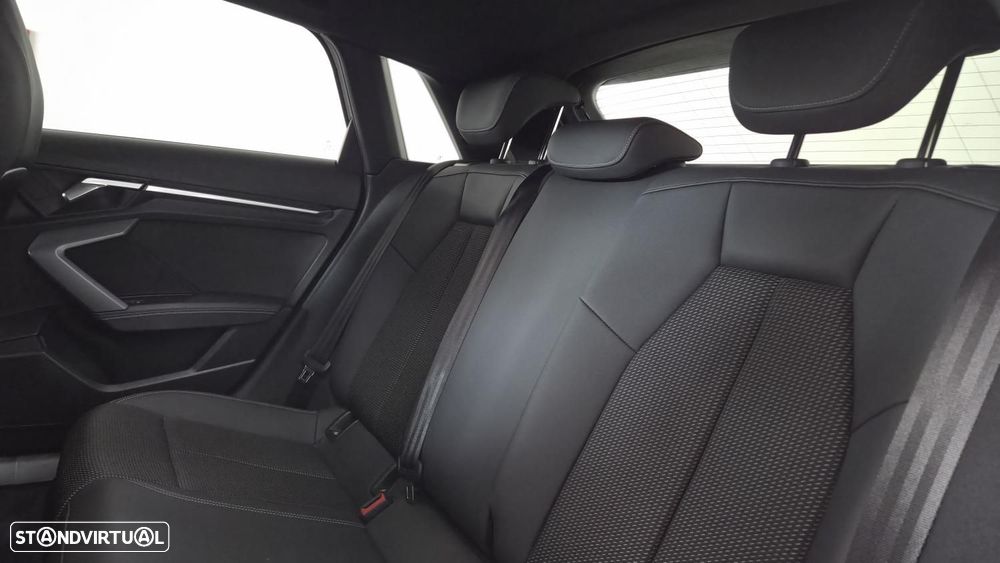 Audi A3 Sportback 30 TFSI S line S tronic - 23