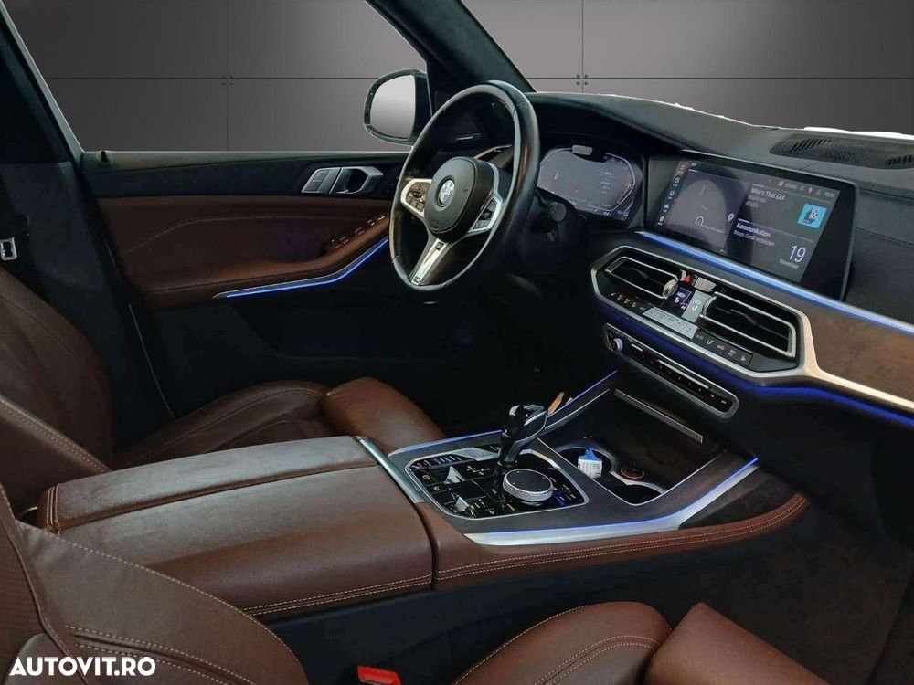 BMW X7 xDrive40d - 11