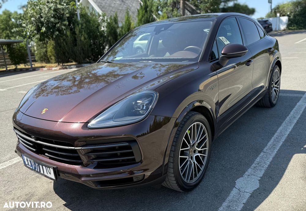 Porsche Cayenne E-Hybrid - 1